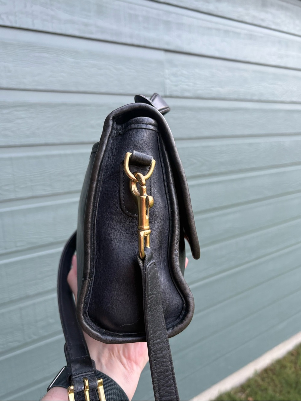 Vintage Coach Navy Court Leather Top-Handle Crossbody Bag with Gold Hardware - Picture 4 of 11